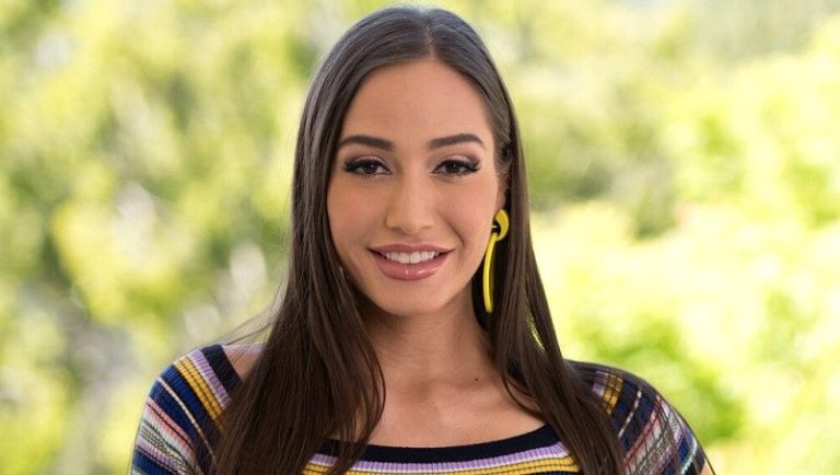 Desiree Dulce Biography, Age, Height, Family, Wiki, Net Worth